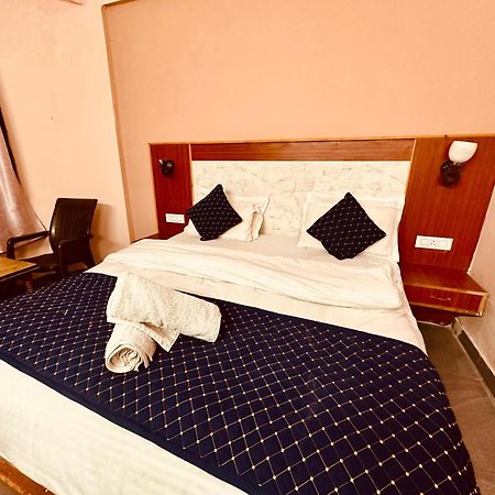Hotel D Kanchan Manali 外观 照片