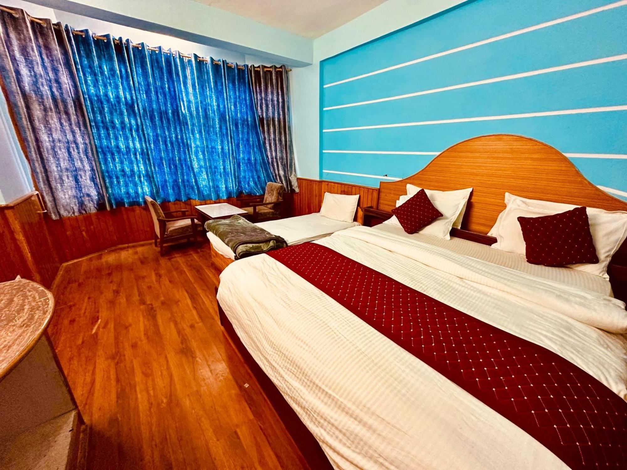 Hotel D Kanchan Manali 外观 照片