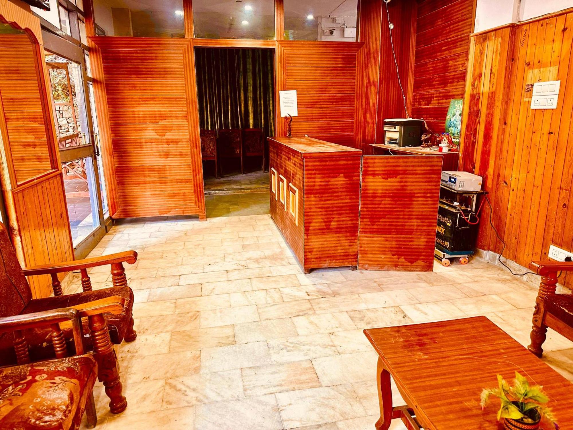 Hotel D Kanchan Manali 外观 照片